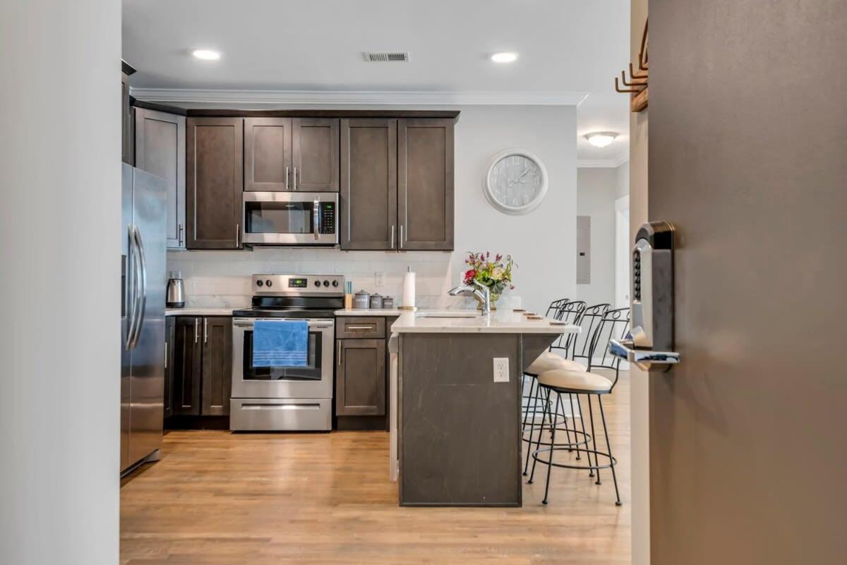 Modern Nations Condo - Walkable - 5 Mi Downtown Νάσβιλ Εξωτερικό φωτογραφία