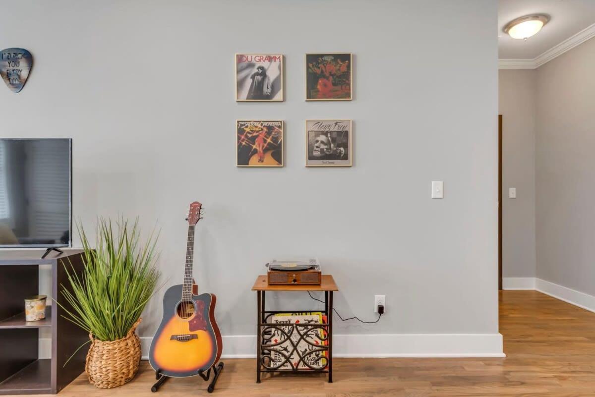 Modern Nations Condo - Walkable - 5 Mi Downtown Νάσβιλ Εξωτερικό φωτογραφία